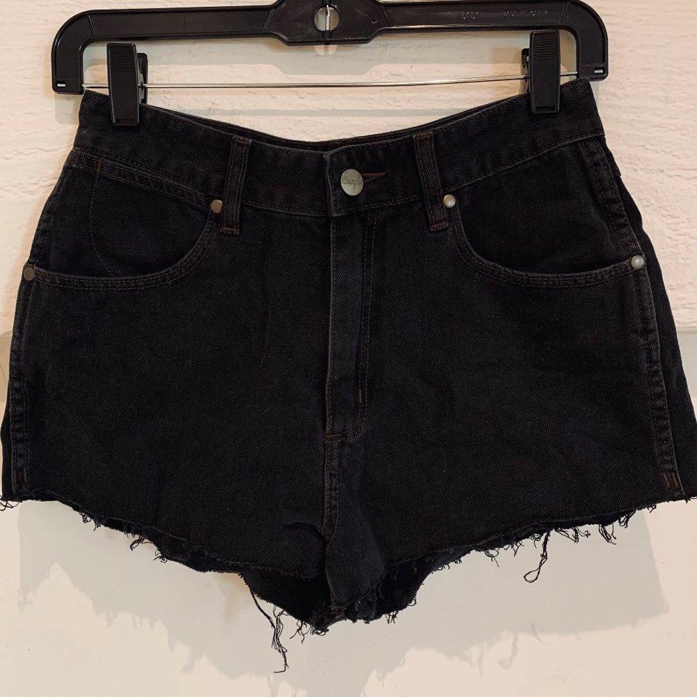 Wrangler black shorts